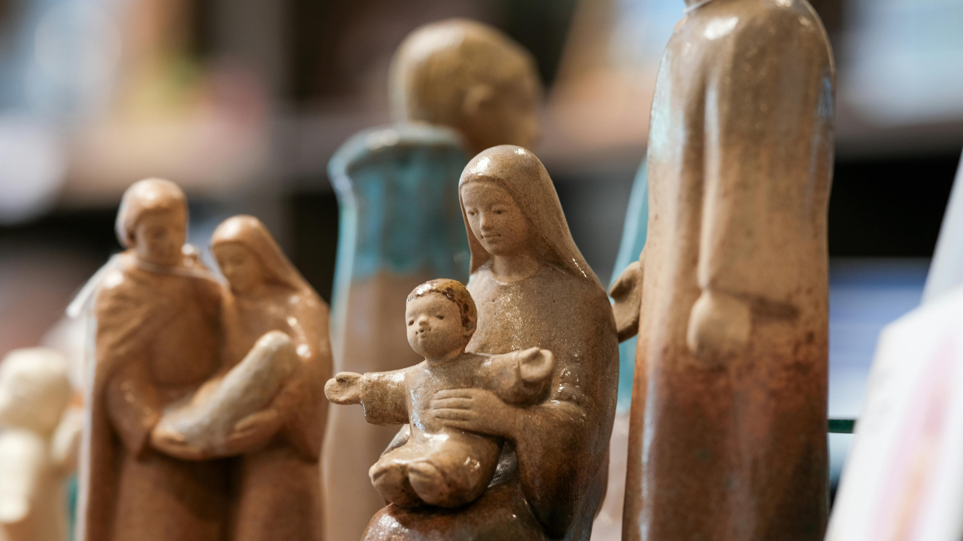 The Italian Art of the Presepe: Tradition, Creativity, and Unexpected Materials