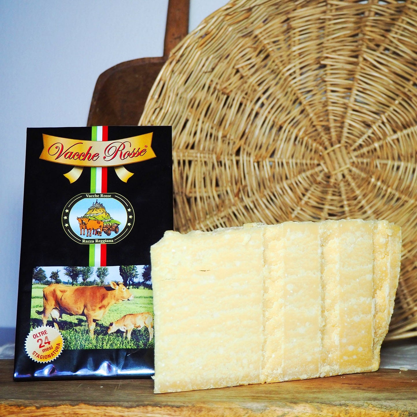 'I Sapori delle Vacche Rosse' "Vacche Rosse/Fromage de vache rouge" assaisonné 24 mois